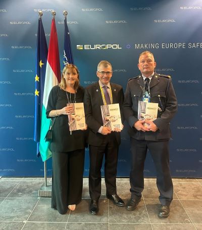 Tipperary Town area Garda Inspector Des Bell and Anne Bradshaw (HSE Disability Services Officer, Tipperary) and Garda Commisioner Drew Harris in the Europol Headquarters in The Hague, Netherlands at the presentation of the awards.